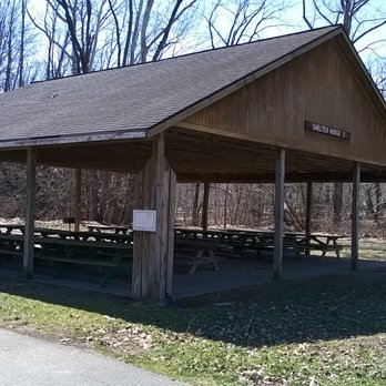 Ellis Park - another shelter - Parks Near Me - Danville, Indiana