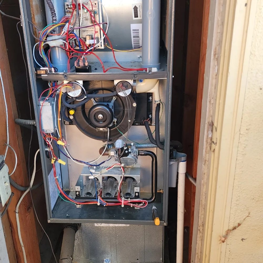 Slide of Fuse HVAC & Appliance Repair