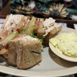 Wolfy’s Leesburg Restaurant - Club sandwich and potato salad