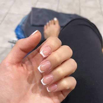 Swan Nails - Nail Salons Near Me - Las Vegas, Nevada