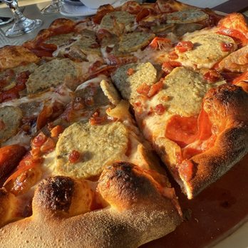 Cafe Murano - Carne Roma Pizza - Italian Near Me - Altamonte Springs, Florida
