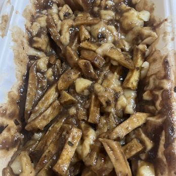 Matt’s Burger Lab - Classic Poutine - Burgers Near Me - Toronto, Ontario