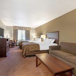 Best Western Plus Concord Inn - Double Queen Sofabed
