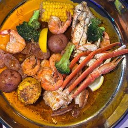Storm Crab Seafood & Bar