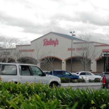 Raley's - Grocery Near Me - Sacramento, California