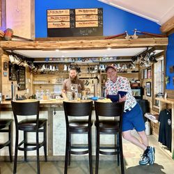 Hornburg Brewing - Where drinks are ordered.