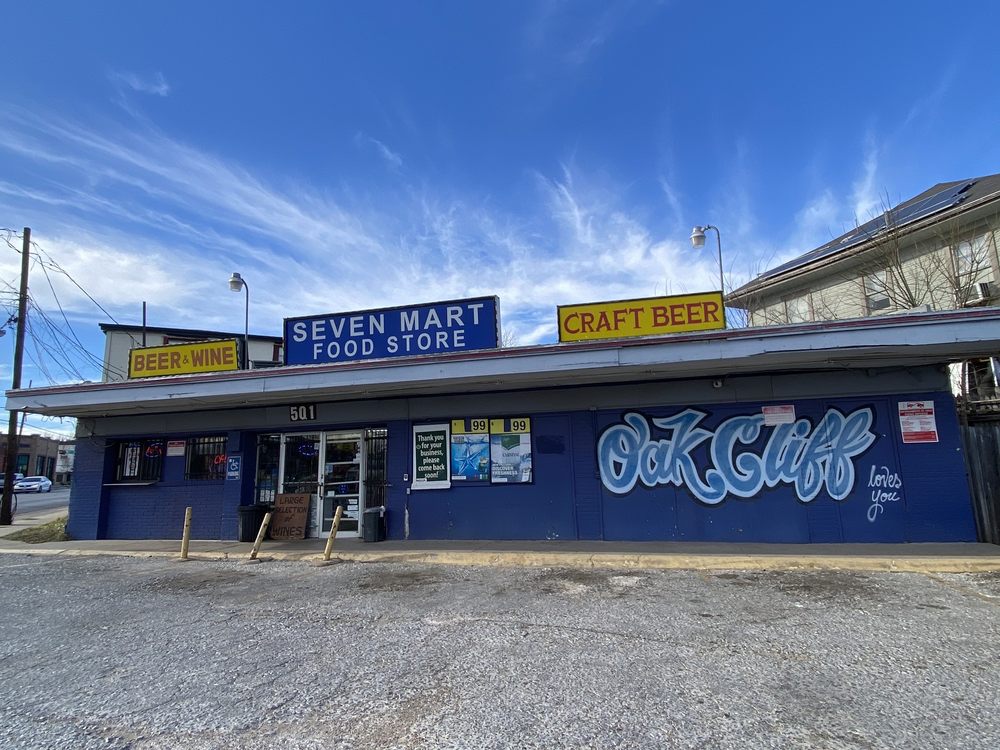 Seven Mart Food Store, Dallas Roadtrippers
