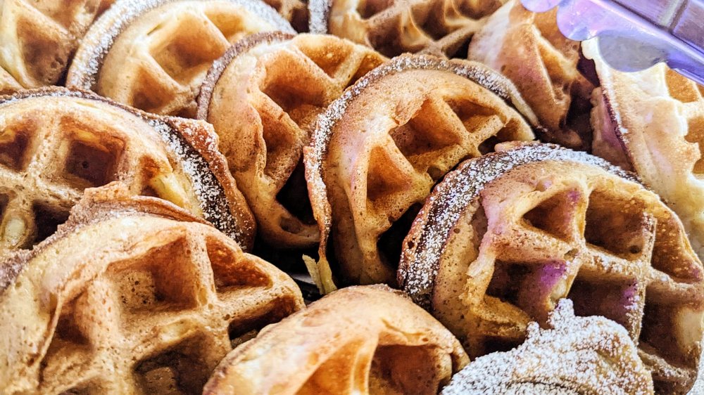 GRITZ N WAFFLEZ 121 Photos & 115 Reviews 1243 S Alvarado St, Los