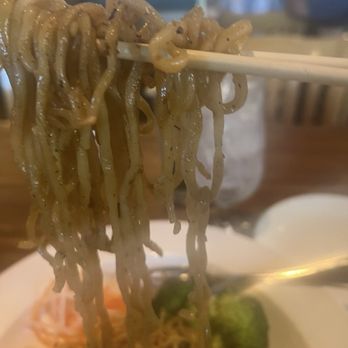 Que Viet - How is the Garlic Noodles hanging? - Vietnamese Near Me - San Francisco, California