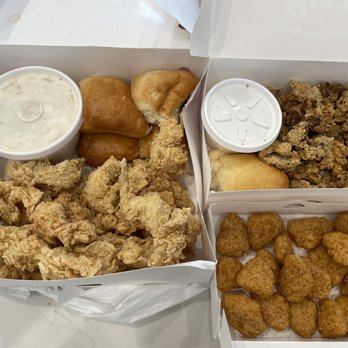 Bush's Chicken! - a variety of food items - Fast Food Near Me - Boerne, Texas Bush's Chicken! - a variety of food items - Fast Food Near Me - Boerne, Texas