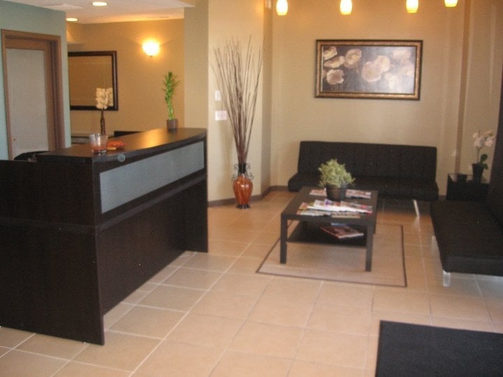 STUDIO 410 SALON AND NAILS Updated September 2024 410 E Dupont Rd