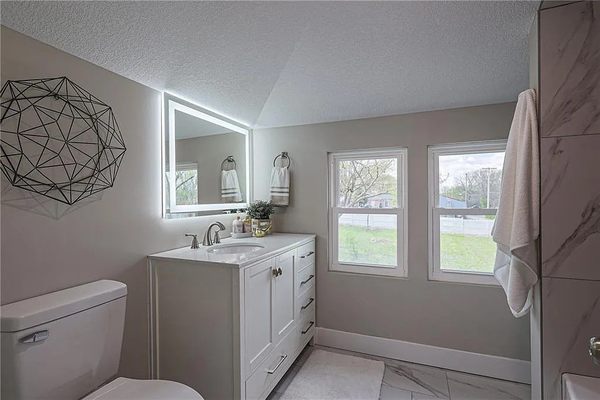 🛁 Bathroom Remodeling - Elevate your daily routine with our professional bathroom remodeling services, transforming outdated or inefficient spaces into relaxing, spa-like retreats. Harvest Construction LLC pays careful attention to every detail, whether you’re dreaming of a luxurious walk-in shower, elegant tile work, or increased storage for a clutter-free experience. Our team works closely with you from planning to completion, providing honest guidance on design, materials, and budget so you can feel confident every step of the way. We pride ourselves on delivering results that combine beauty, durability, and practicality—ensuring your new bathroom is a joy for years to come. As always, you can expect courteous service, timely updates, and honest workmanship from a team that values your trust.