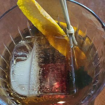 Earls Kitchen + Bar - Earl's Old fashioned - New American Near Me - Bellevue, Washington Earls Kitchen + Bar - Earl's Old fashioned - New American Near Me - Bellevue, Washington