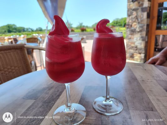 Willow Creek Winery & Farm by null