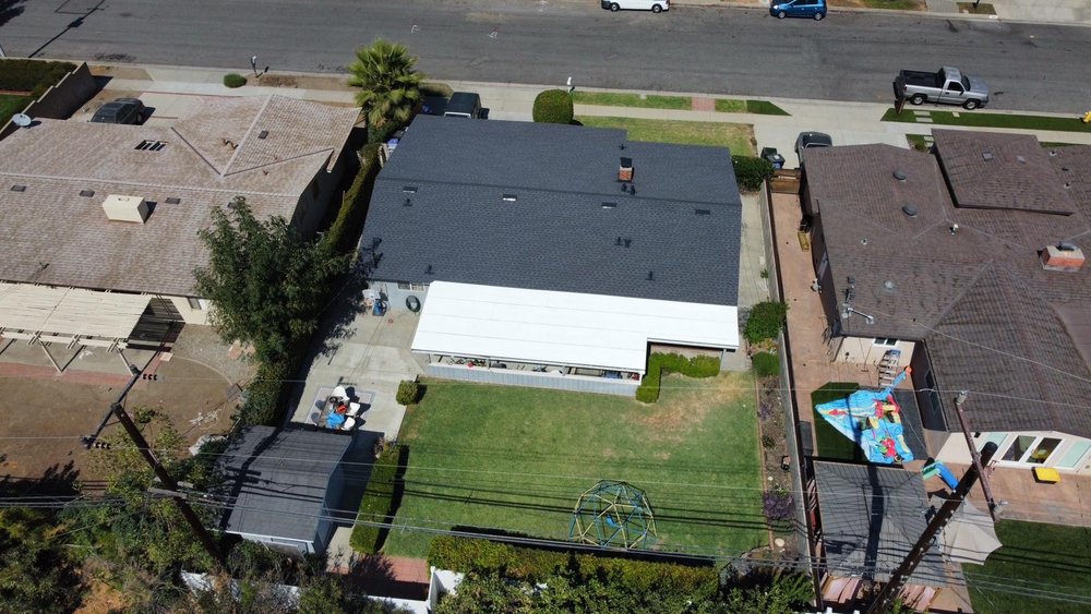 Slide of American Array Solar and Roofing