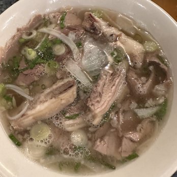 Pho 88 Vietnamese Restaurant - Beef flank and brisket pho (size small) - Vietnamese Near Me - Scarborough, Ontario