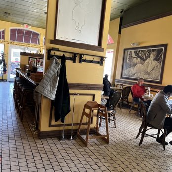 Cafe Monte - Inside Bar Area Seating - French Near Me - Charlotte, North Carolina Cafe Monte - Inside Bar Area Seating - French Near Me - Charlotte, North Carolina