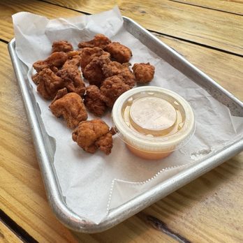 Beachcomber Restaurant - Fried Alligator Tail - Seafood Near Me - Saint Augustine, Florida