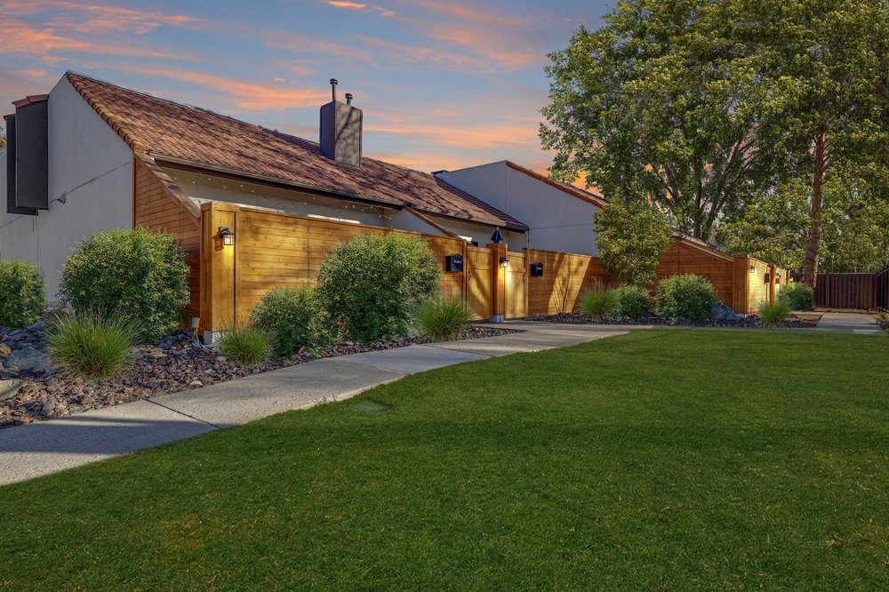 SPRING VILLAS TOWNHOMES Request Information 431 Spring Villas Dr