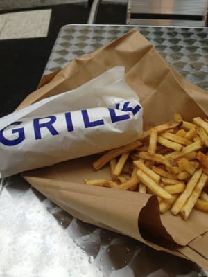 Grillé by null