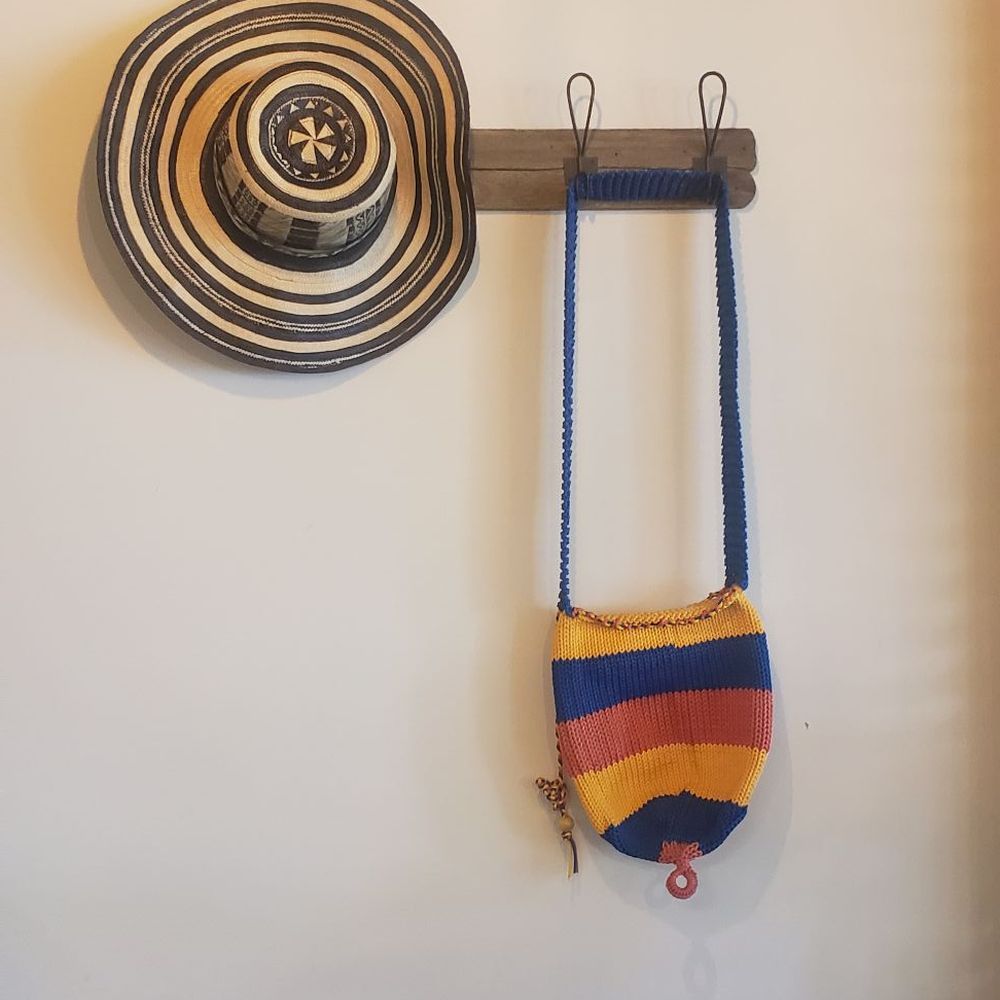 Macondo Coffee Kendall - Colombia - Coffee & Tea Near Me - Miami, Florida