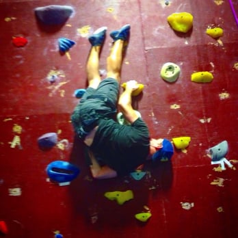 Aesthetic Climbing Gym - Just goofin off - Climbing Near Me - Lake Forest, California