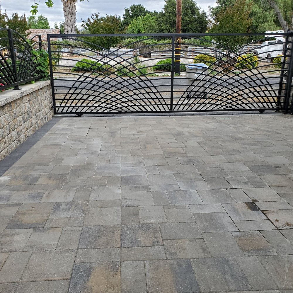 Valley Automatic Gate - a driveway with a gated entrance - General Contractors Near Me - San Jose, California Valley Automatic Gate - a driveway with a gated entrance - General Contractors Near Me - San Jose, California