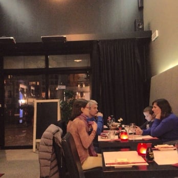 Toshi Sushi - Sushi Bars Near Me - Antwerp, VAN