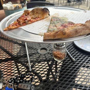 Pizzaleah - Pesto pizza and grey beard pizza - Pizza Near Me - Windsor, California Pizzaleah - Pesto pizza and grey beard pizza - Pizza Near Me - Windsor, California