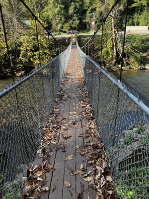 BLOUNT HISTORIC TOUR SWINGING BRIDGE - Updated July 2025