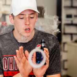 Poor Boys Vapor World & Pub