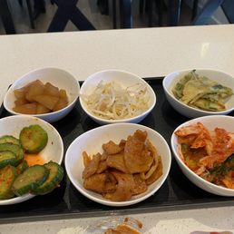 Banchon (side dishes)