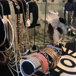 Jewelry for dayz!