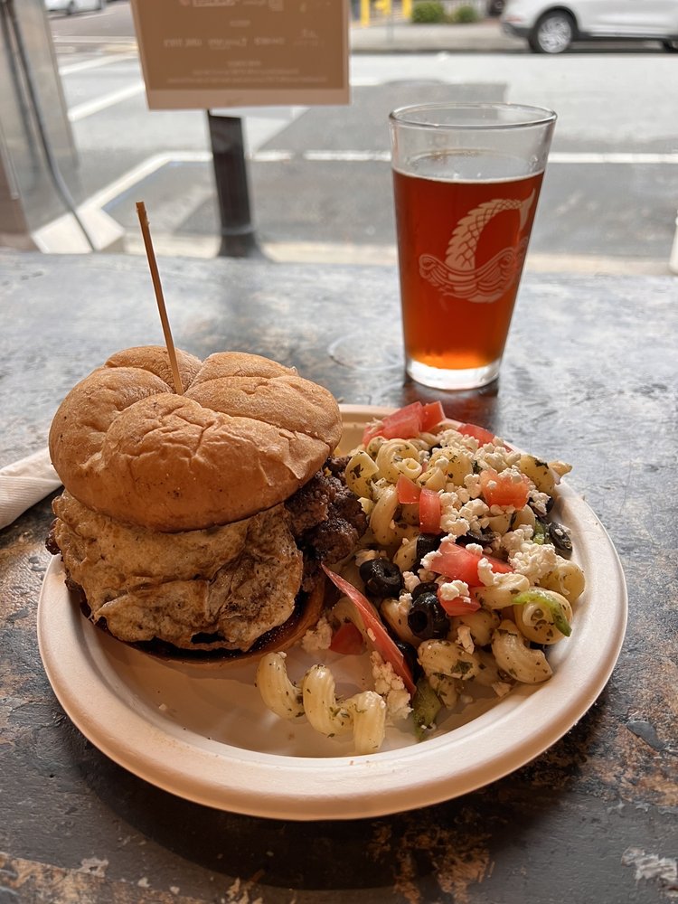 Food from Spliff's Gastropub