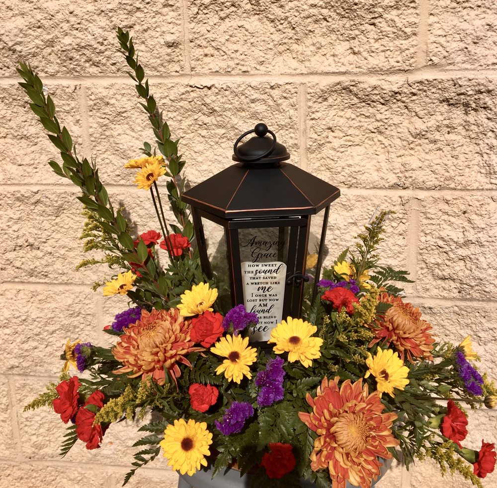 BREITINGER’S FLOWERS CLOSED Updated June 2024 75 Photos 101