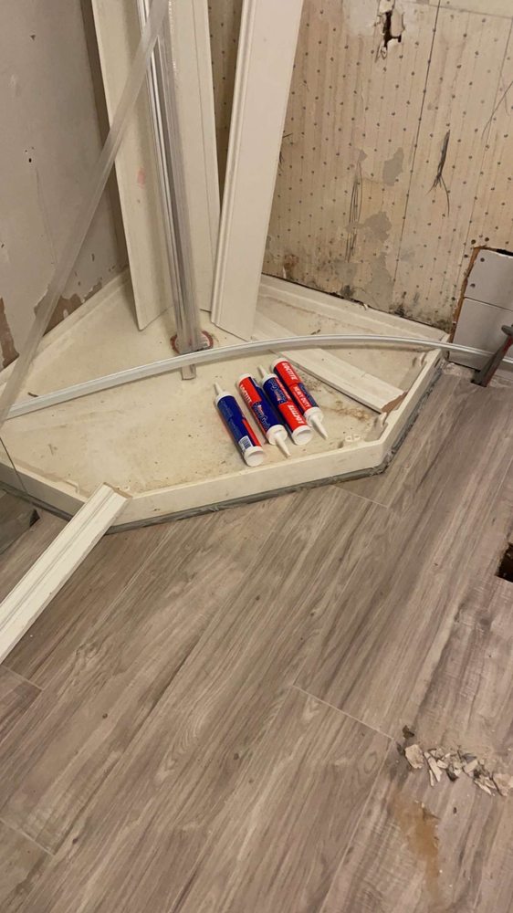 Slide of Kuzniks wood shop