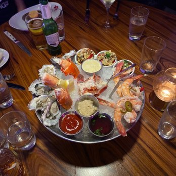 STK Steakhouse Bellevue - Shellfish Platters - Steakhouses Near Me - Bellevue, Washington STK Steakhouse Bellevue - Shellfish Platters - Steakhouses Near Me - Bellevue, Washington