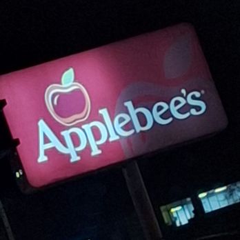 Applebee's Grill + Bar - Street sign - American Near Me - Seneca, South Carolina
