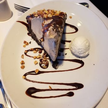 Chart House - Celebratory dessert - Seafood Near Me - Stateline, Nevada