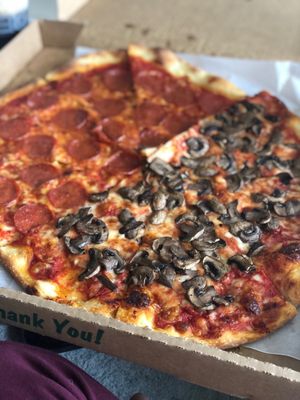 Arinell Pizza by null