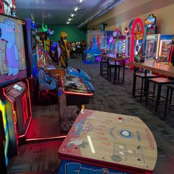 Pocketeer Billiards and Sports Bar