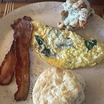 Osage Restaurant - Buffet Items - Seafood Near Me - Ridgedale, Missouri