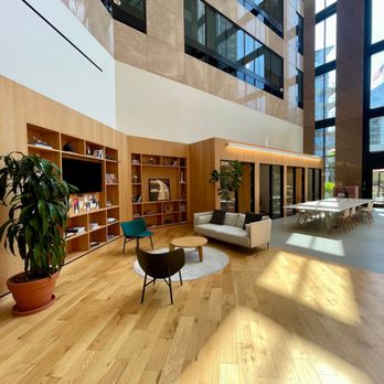Hyer Studios - HYER Studios Little Italy, San Diego lobby and meeting space. - Web Design Near Me - San Diego, California Hyer Studios - HYER Studios Little Italy, San Diego lobby and meeting space. - Web Design Near Me - San Diego, California