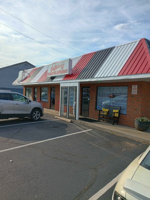 Callie's Homestyle Restaurant by null