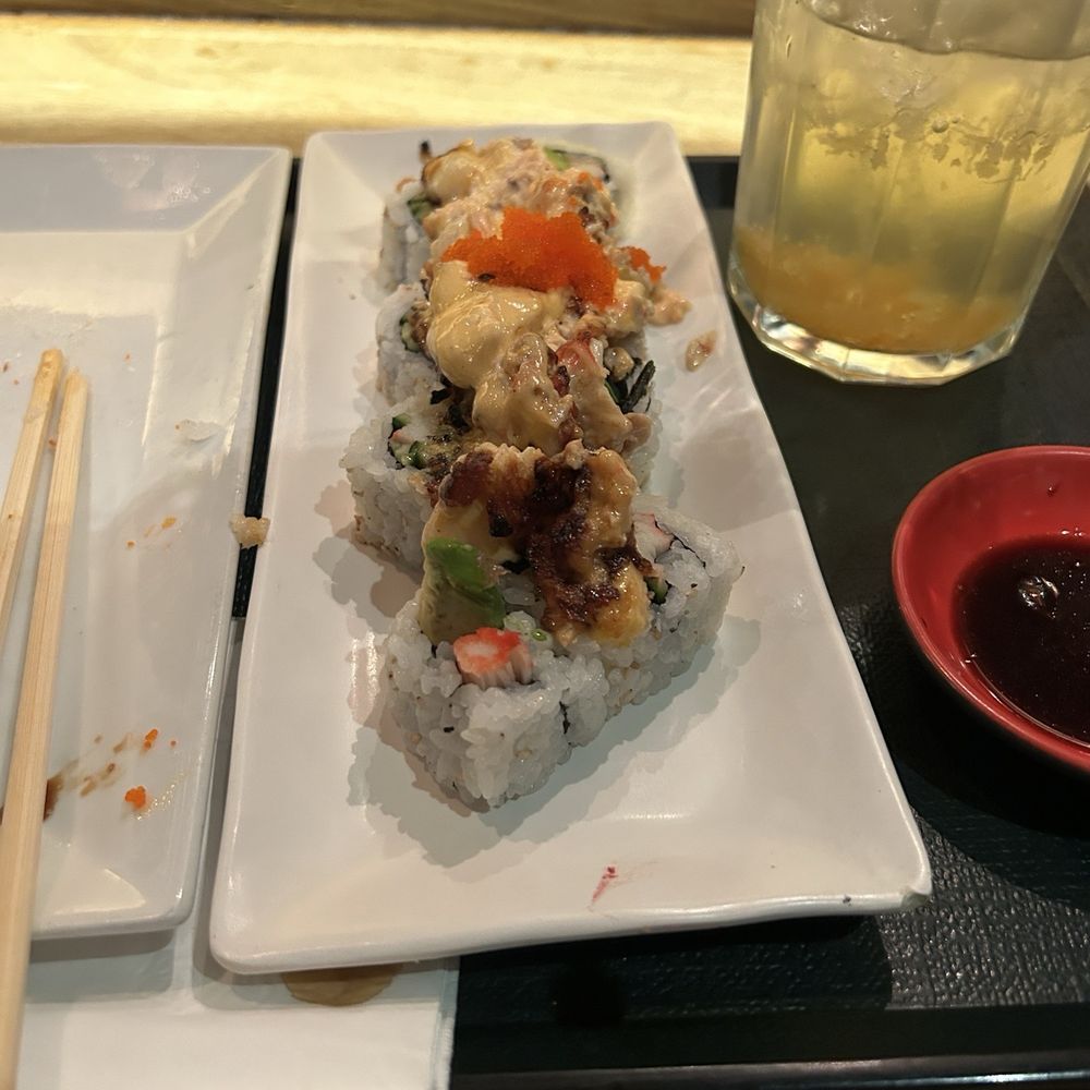 Sushi Sen - Dynamite California roll - Sushi Bars Near Me - Scottsdale, Arizona Sushi Sen - Dynamite California roll - Sushi Bars Near Me - Scottsdale, Arizona