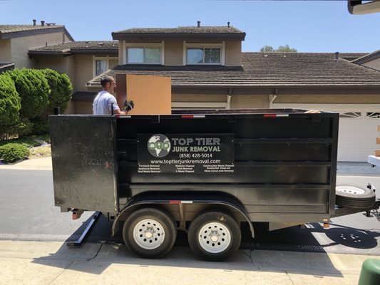Garage Clean Outs - Our goal is to provide you with friendly, professional and affordable junk removal service. We know your time is important, so we make the process fast and easy.
Here's how:
Step 1- Schedule an appointment. Call (858) 428-5014 or book online to schedule your service.
Step 2- We call you when we are 20 minutes away. Our uniformed technicians will arrive ready to work.
Step 3- Show us to the junk! Point out what you want removed and we will provide a no-obligation cost up front.
Step 4- We get right to work making your space clutter free.
Step 5- Pay when we are done. We accept cash, check or credit cards. Garage Clean Outs - Our goal is to provide you with friendly, professional and affordable junk removal service. We know your time is important, so we make the process fast and easy.
Here's how:
Step 1- Schedule an appointment. Call (858) 428-5014 or book online to schedule your service.
Step 2- We call you when we are 20 minutes away. Our uniformed technicians will arrive ready to work.
Step 3- Show us to the junk! Point out what you want removed and we will provide a no-obligation cost up front.
Step 4- We get right to work making your space clutter free.
Step 5- Pay when we are done. We accept cash, check or credit cards.