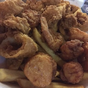 Jeremy's Ale House - Scallops, Calamari, Shrimp - Seafood Near Me - Freeport, New York Jeremy's Ale House - Scallops, Calamari, Shrimp - Seafood Near Me - Freeport, New York