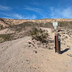 Whitney Mesa Recreation Area - Looking up the back country trail I just climbed down.