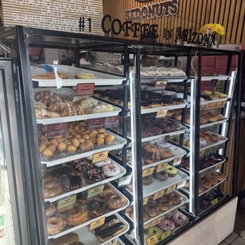 Sedonuts And Coffee - Donut case - Donuts Near Me - Sedona, Arizona Sedonuts And Coffee - Donut case - Donuts Near Me - Sedona, Arizona