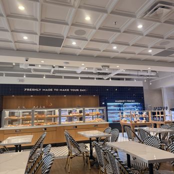 Paris Baguette - Bakeries Near Me - Roseville, Minnesota Paris Baguette - Bakeries Near Me - Roseville, Minnesota
